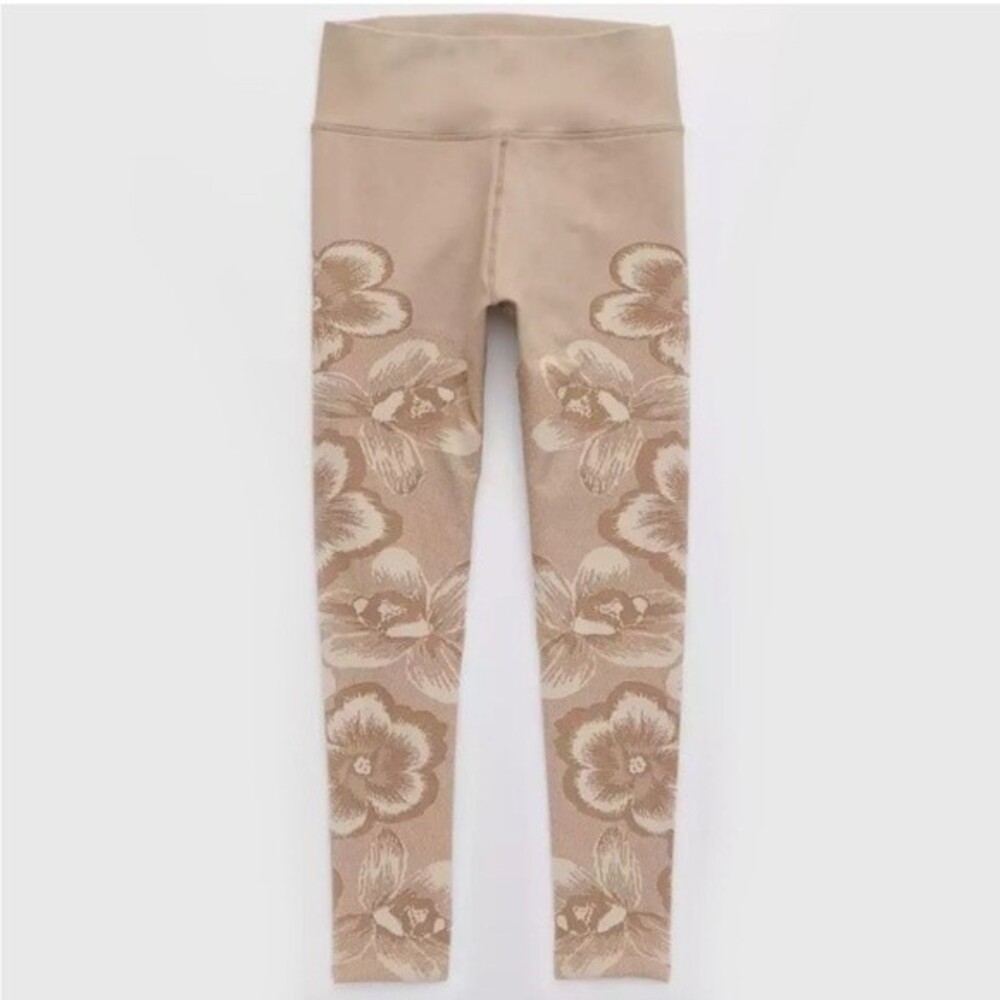 Offline By Aerie Tan Floral Hi-Rise 7/8 Legging NWT Size XS Athletic Gym Workout - Picture 4 of 16